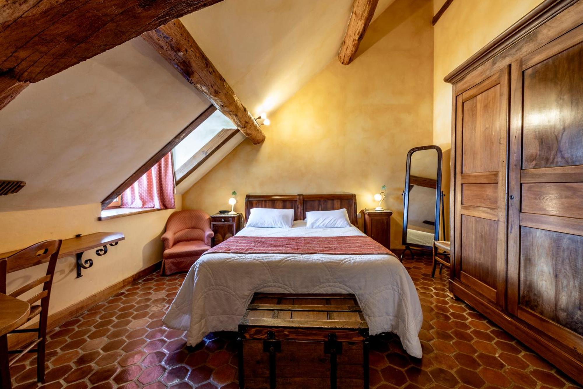 Hotel De La Beursaudiere Nitry Ngoại thất bức ảnh