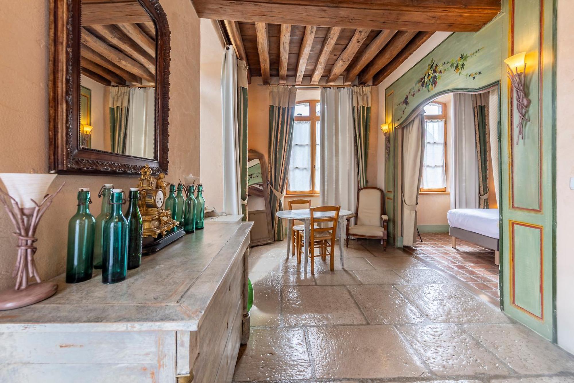 Hotel De La Beursaudiere Nitry Ngoại thất bức ảnh