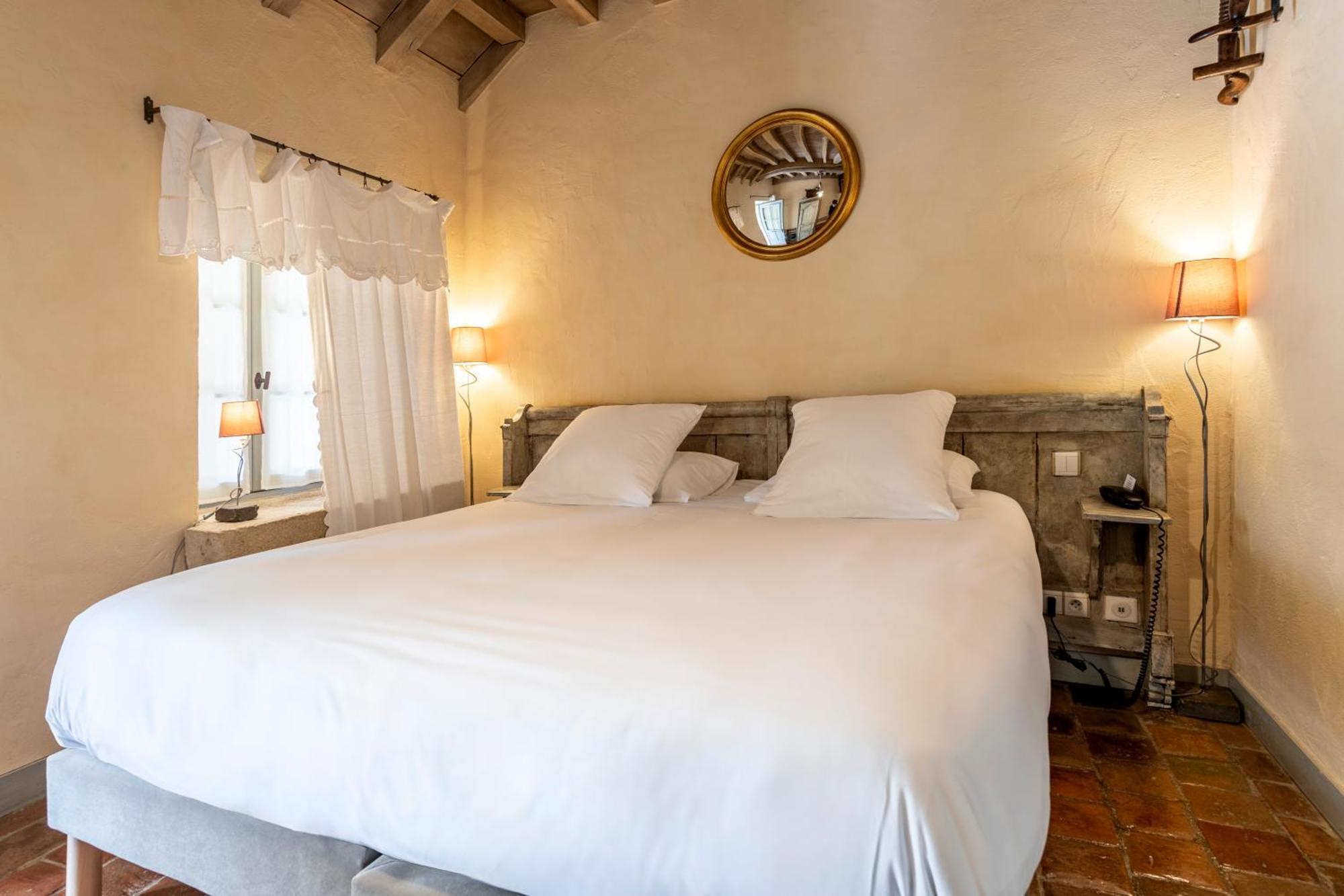 Hotel De La Beursaudiere Nitry Ngoại thất bức ảnh